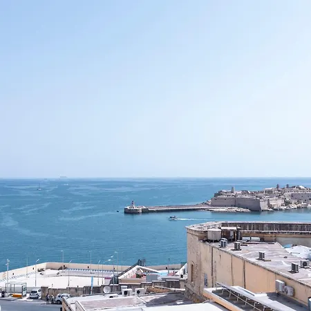 Collection - Grand Harbour 9a