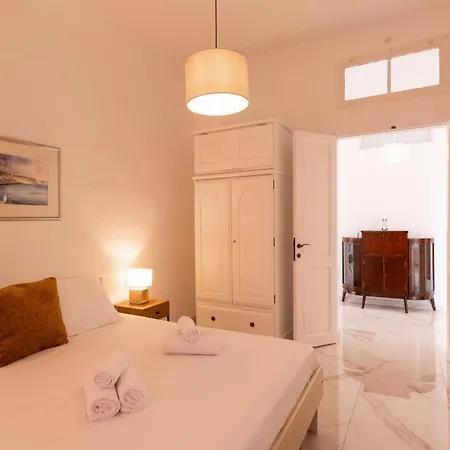 Collection - Grand Harbour 9a * Valeta