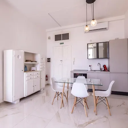 Collection - Grand Harbour 9a Apartamento La Valeta