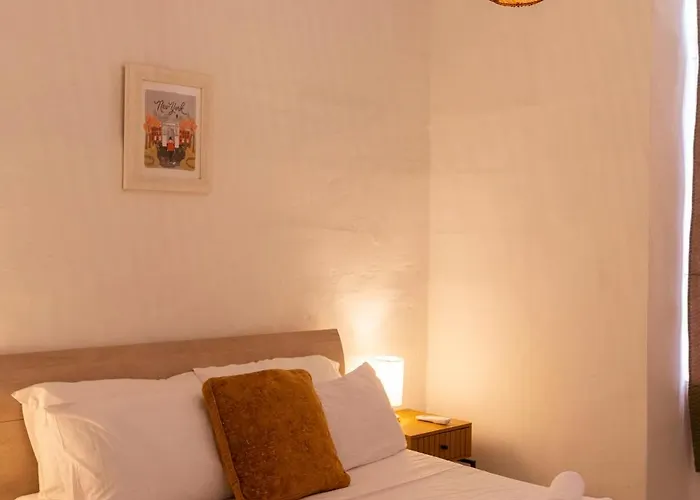 Collection - Grand Harbour 9a *