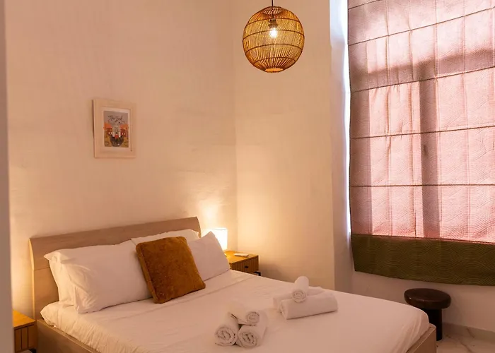 Collection - Grand Harbour 9a Apartment